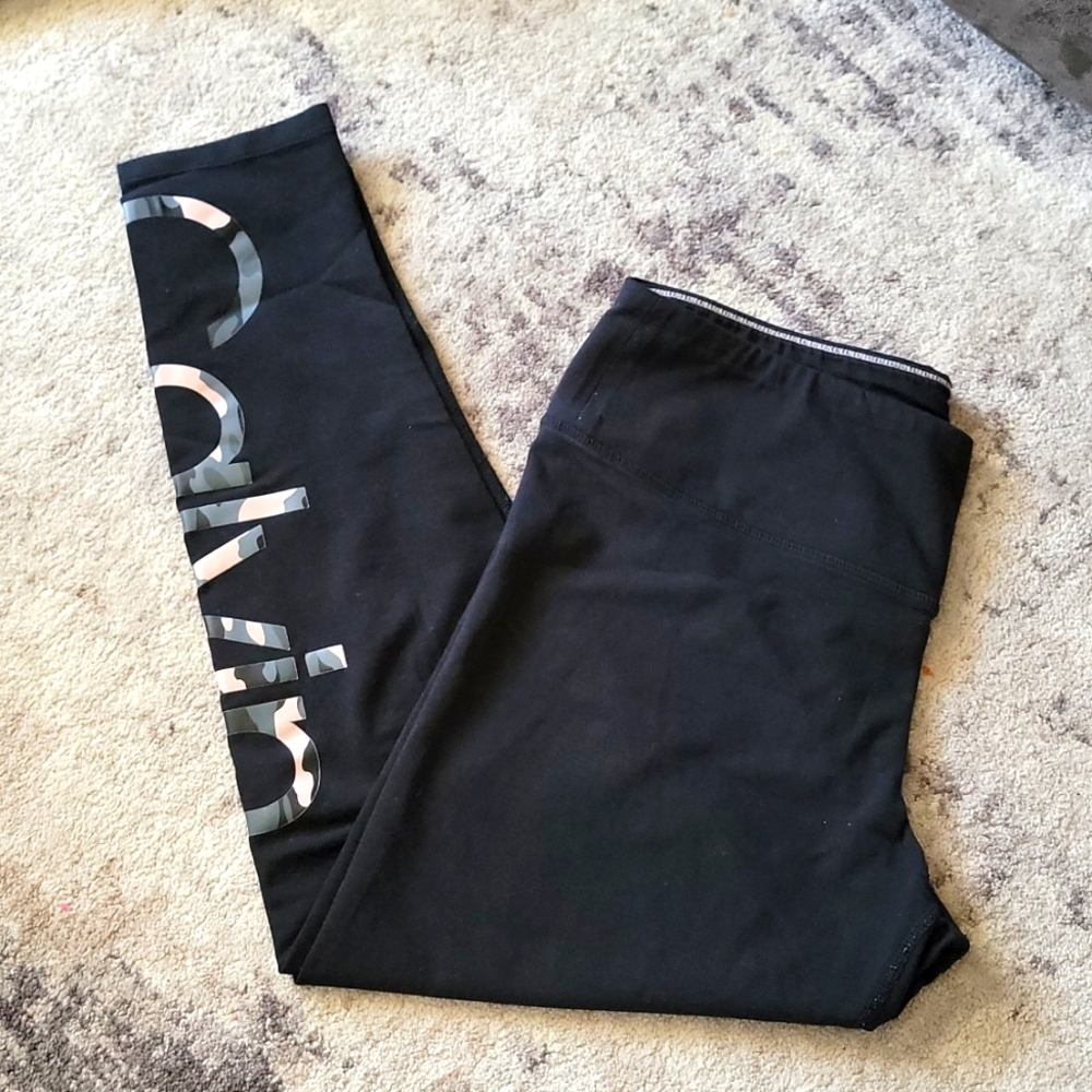 Calvin Klein leggings. Size Medium